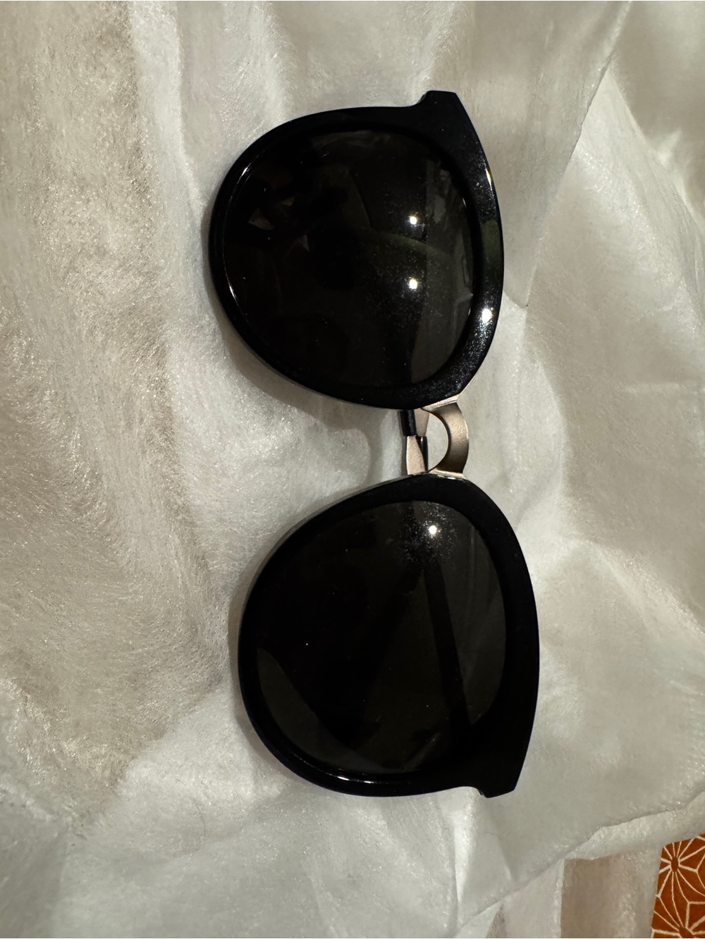 Gentle Monster LoveSome One Matte Black Sunglasses Arm Detail